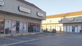 Slauson Plaza Center : 4900-4920 West Slauson Ave, Los Angeles, CA, 90056